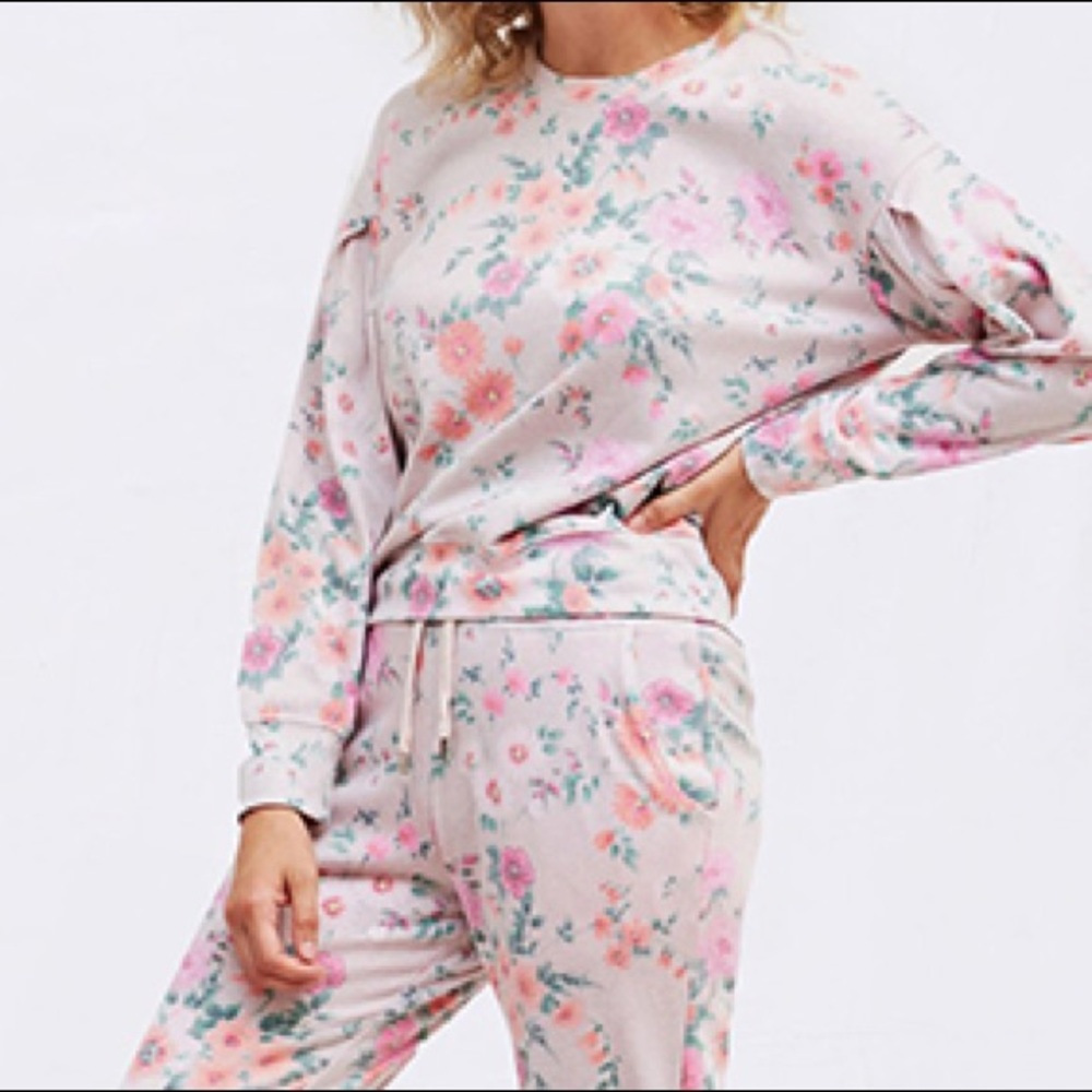 Sundry Floral Pleated Sweatshirt